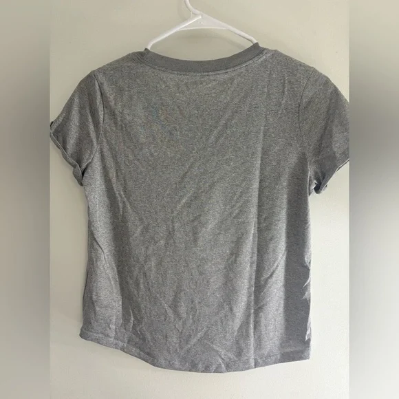 Nike Kids' Girls Dri-FIT T-Shirt, Grey, L New With Tags - Picture 2 of 3